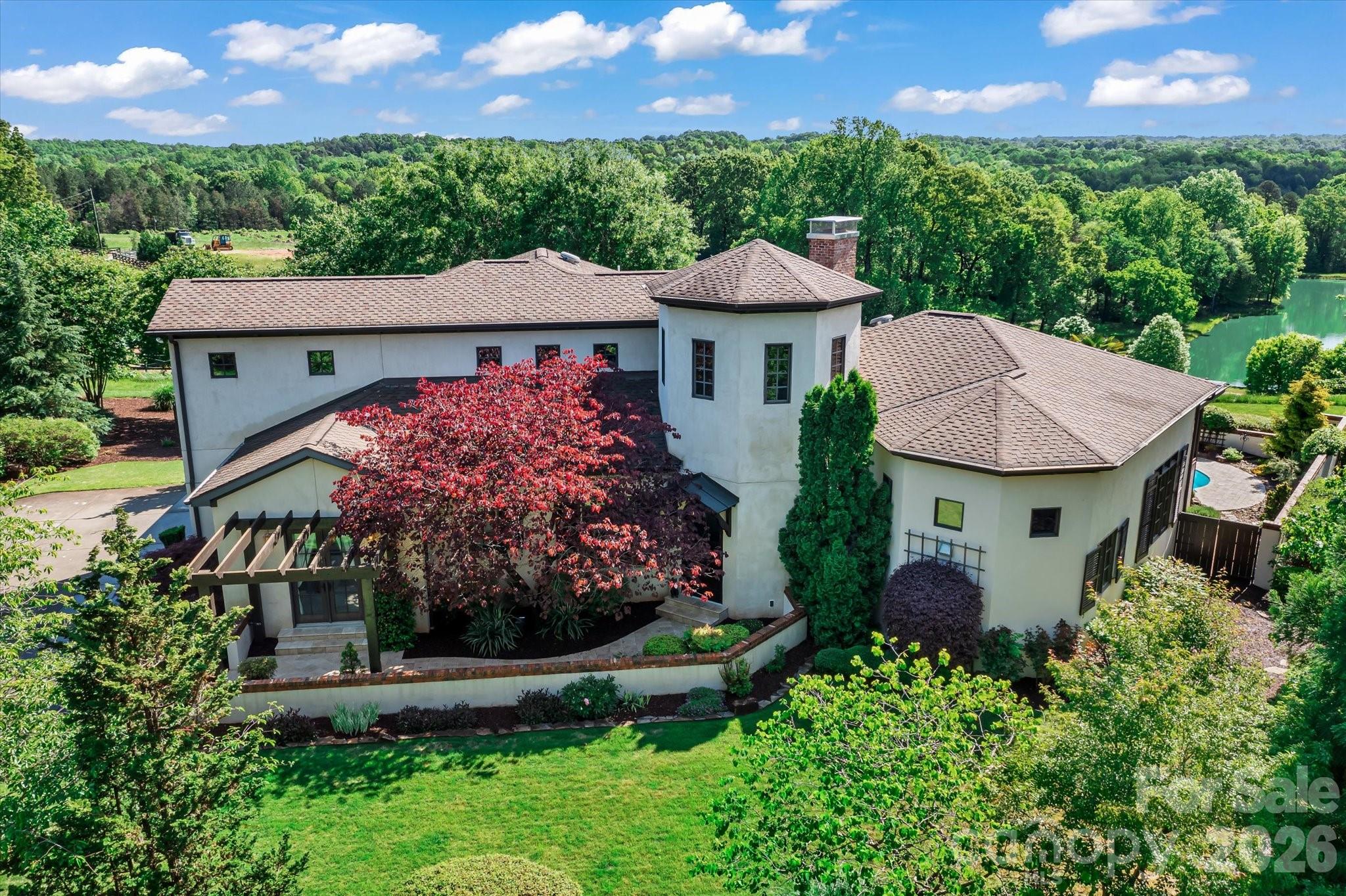 1807 Charden Road Property Photo 2