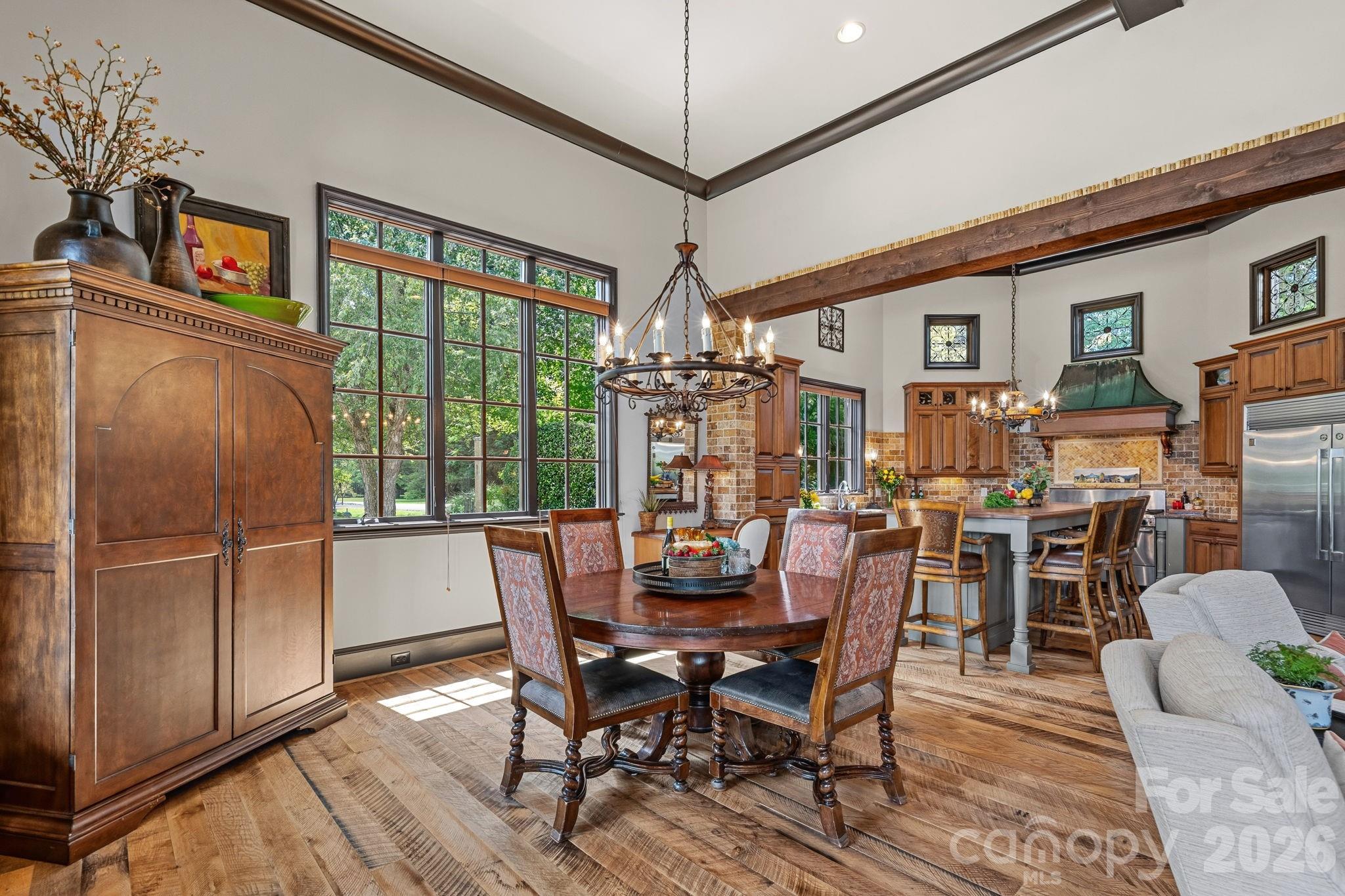 1807 Charden Road Property Photo 13