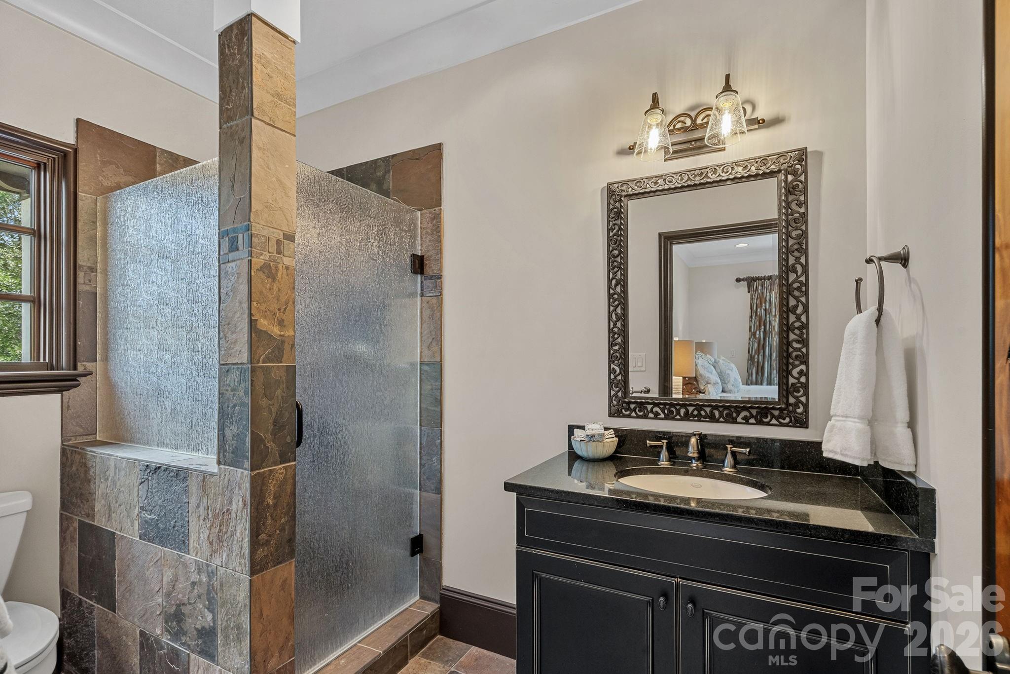 1807 Charden Road Property Photo 34