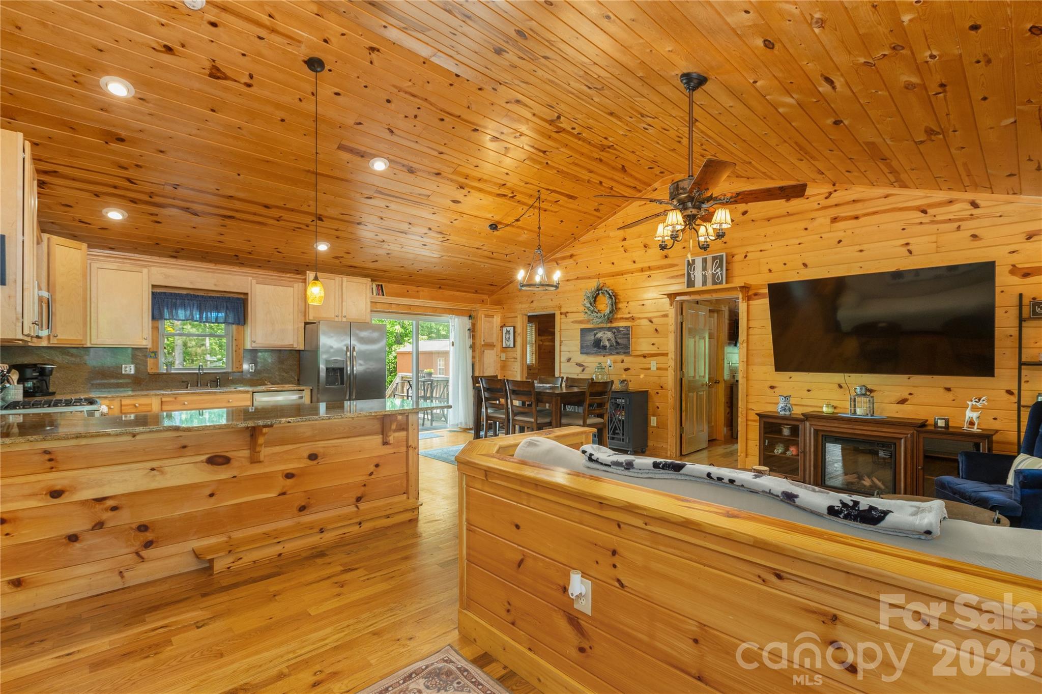 134 Quebec Trail Property Photo 6