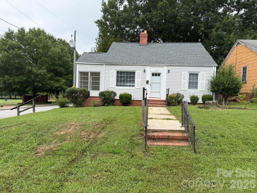 1008 Jackson Street Property Photo 1
