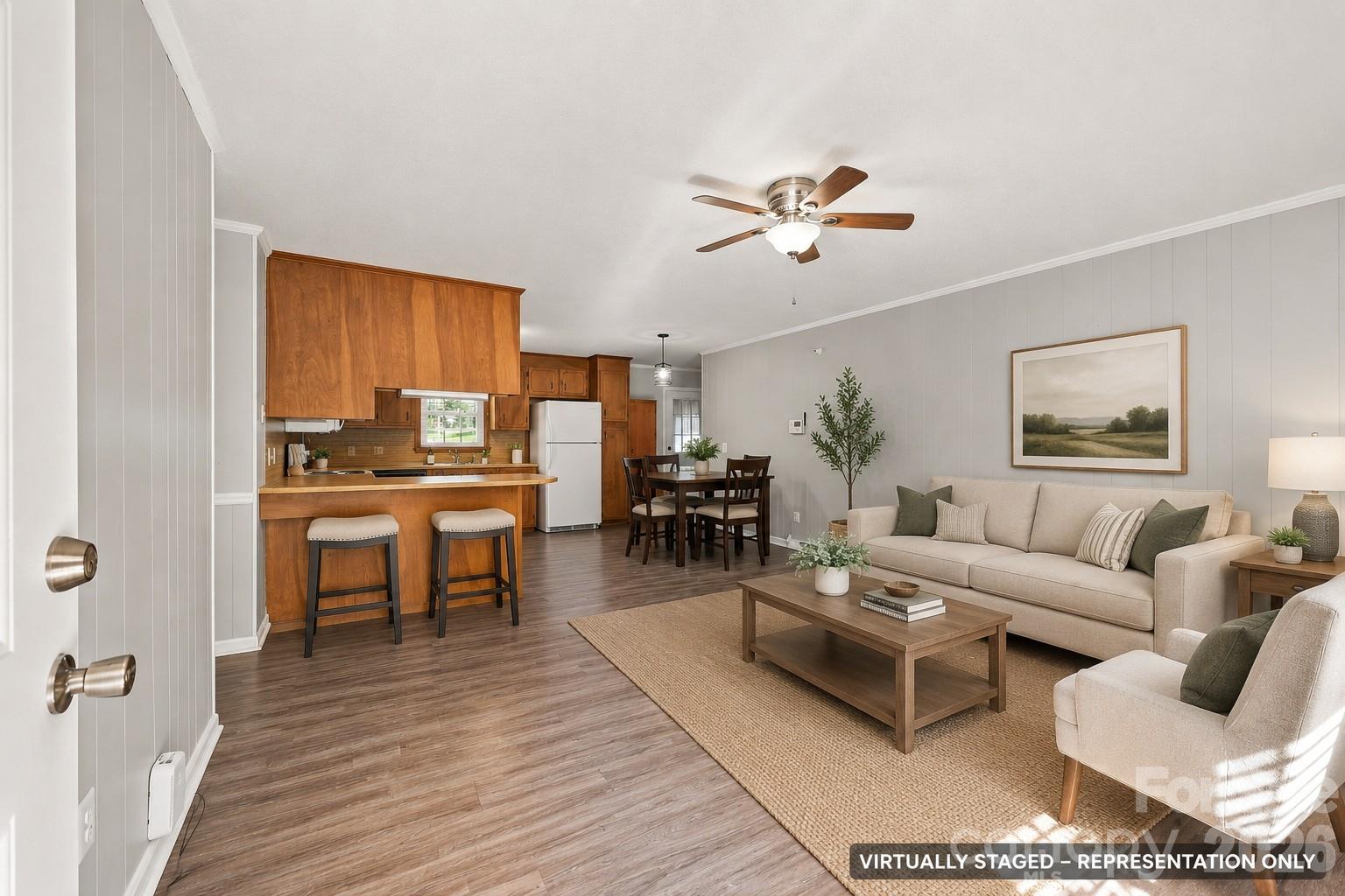 558 Snuggs Street Property Photo 15