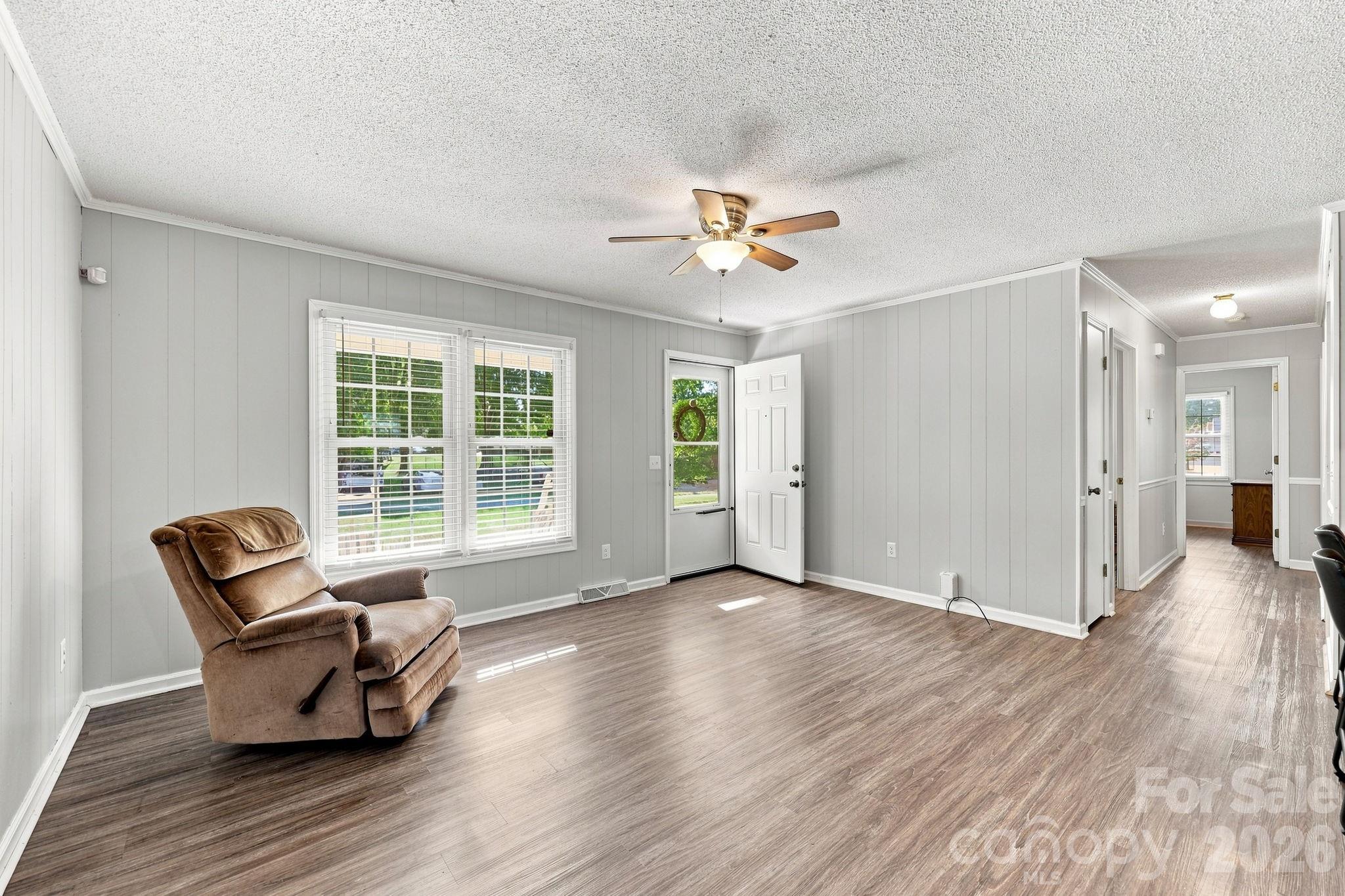 558 Snuggs Street Property Photo 16