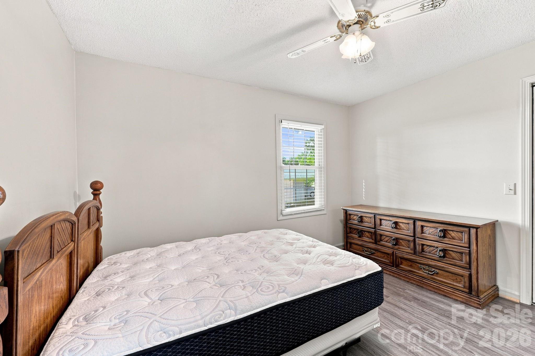 558 Snuggs Street Property Photo 30