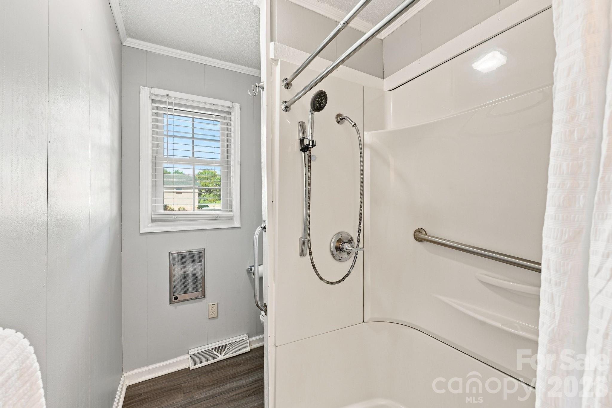 558 Snuggs Street Property Photo 32