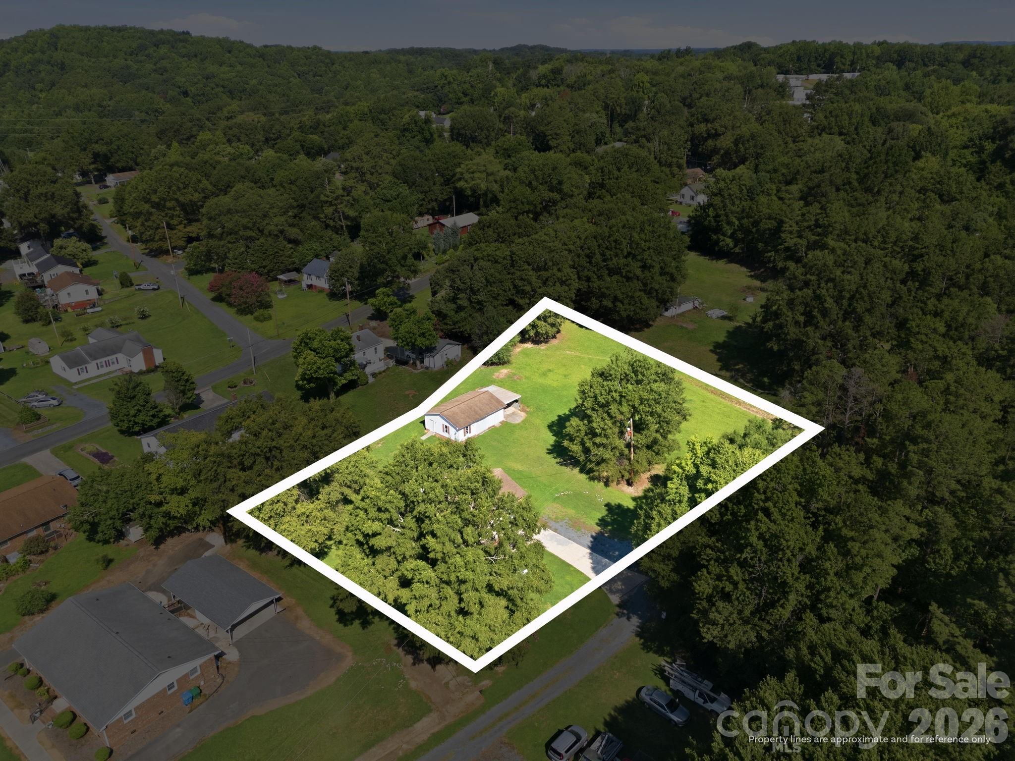 558 Snuggs Street Property Photo 39