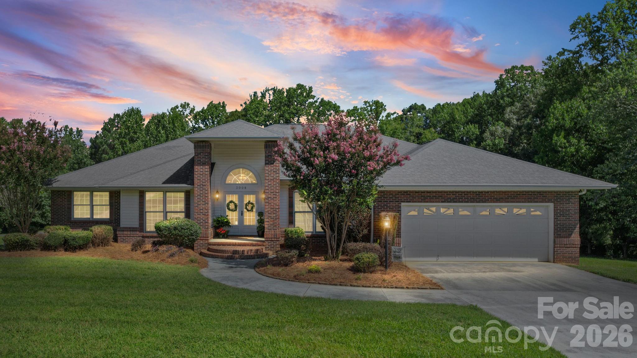 3008 Eaker Drive Property Photo 1