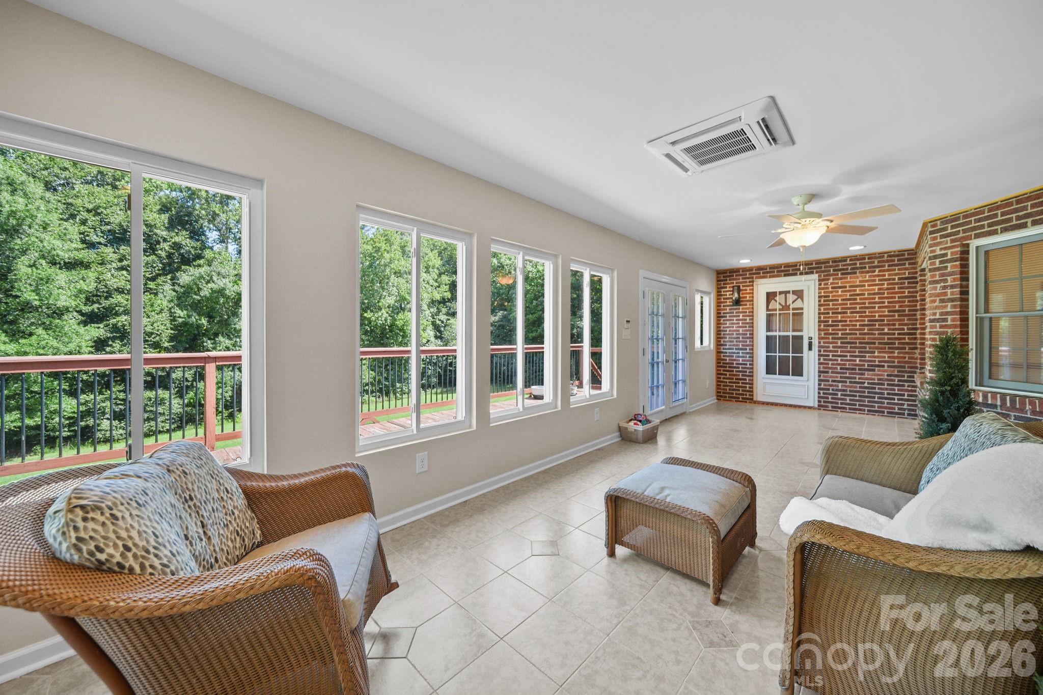 3008 Eaker Drive Property Photo 12