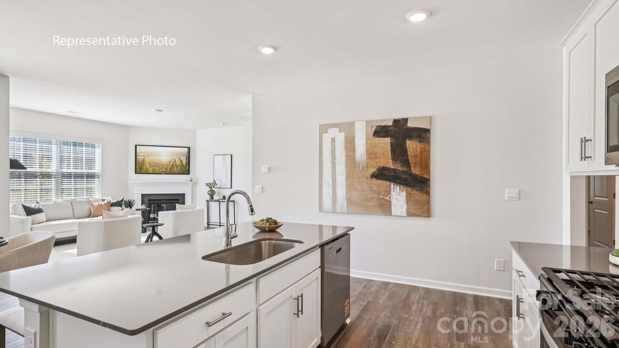 109 Waterfall Valley Way Property Photo 15