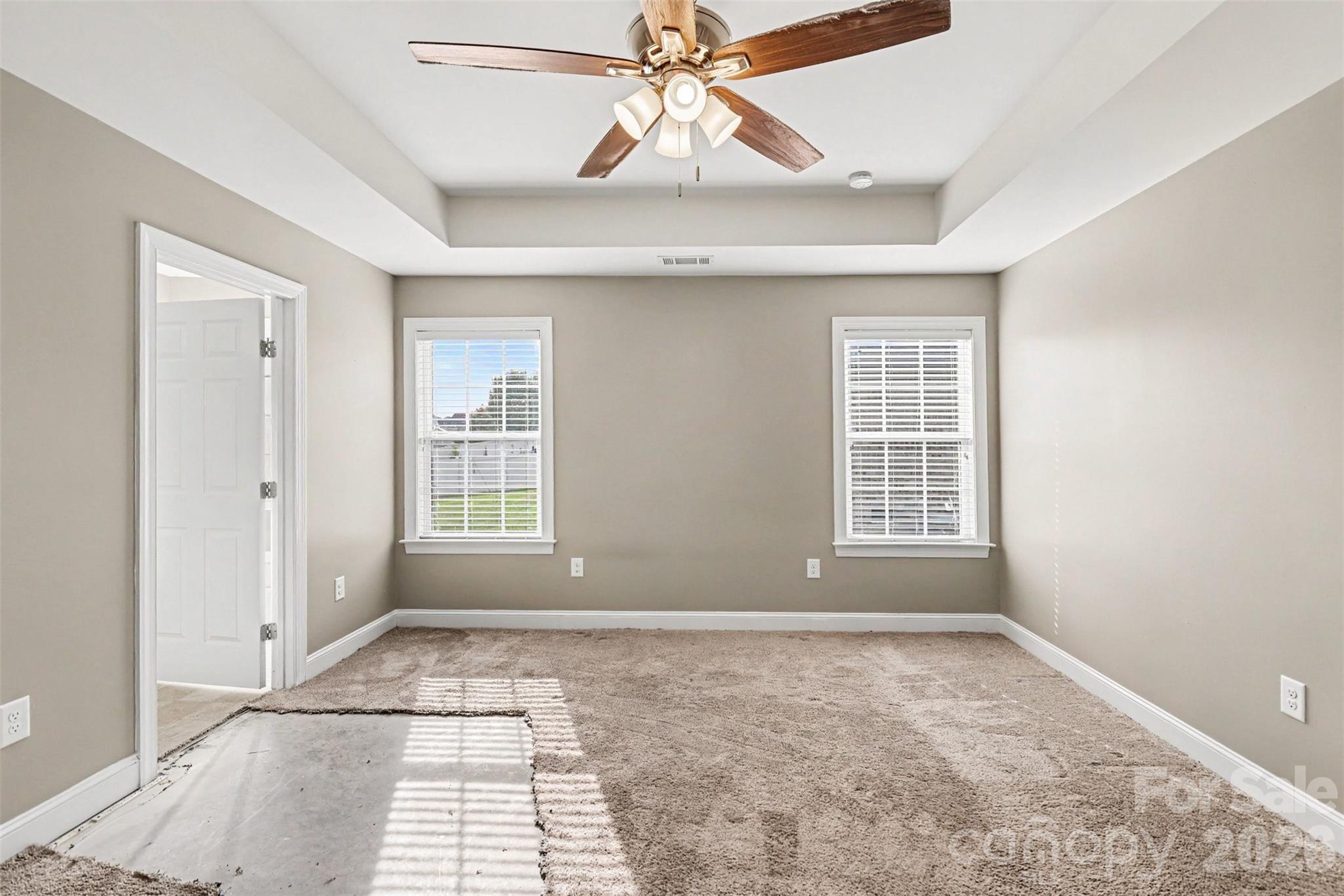 3552 Brickwood Circle Property Photo 4