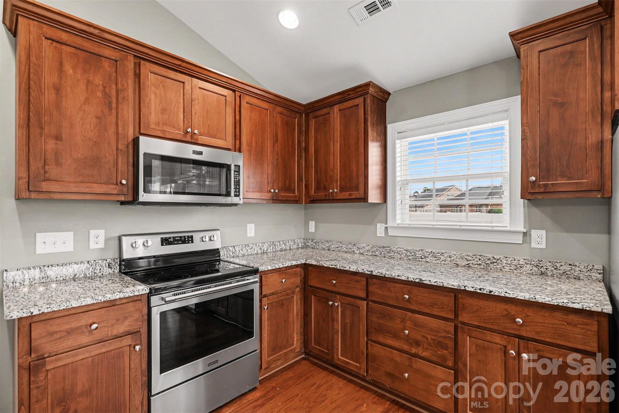 3552 Brickwood Circle Property Photo 20