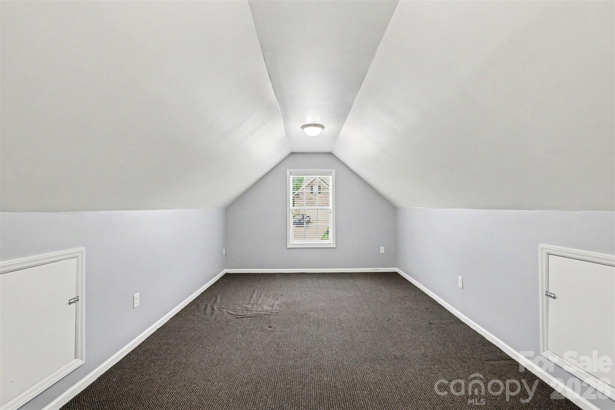 3552 Brickwood Circle Property Photo 28