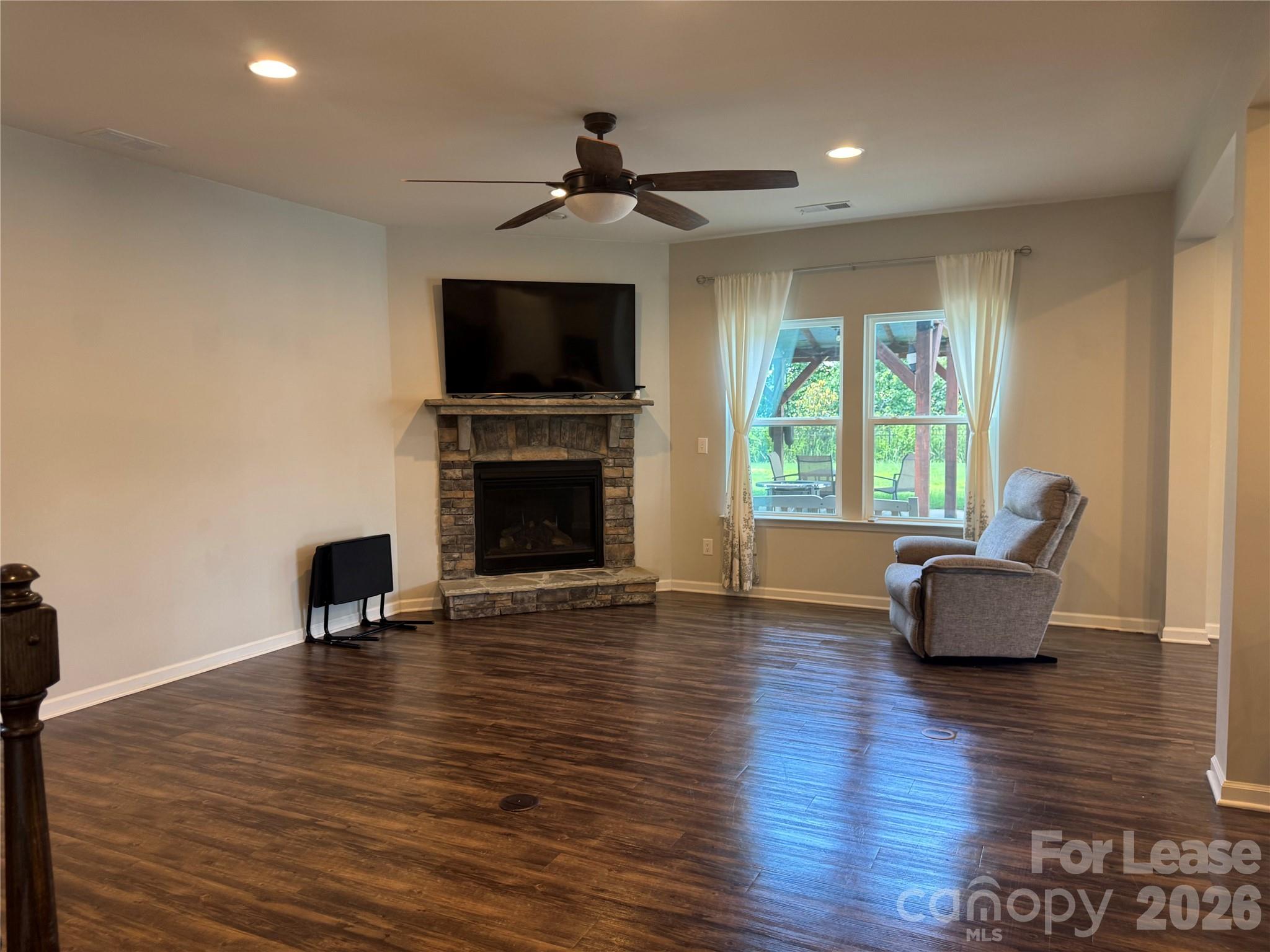 6308 Durango Way Property Photo 10