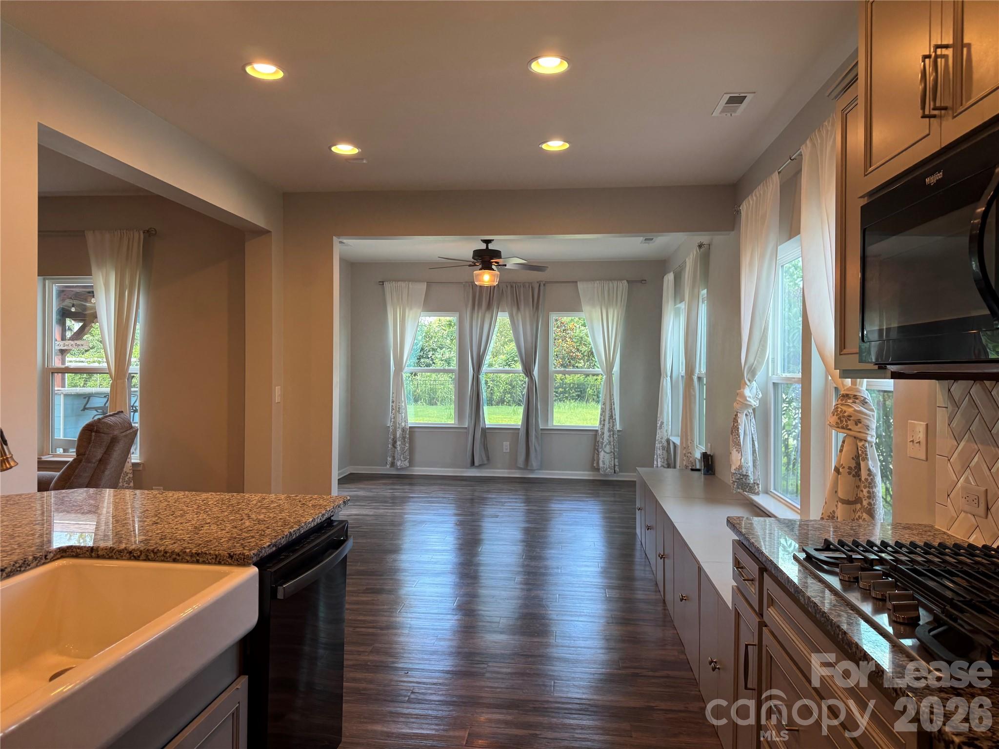 6308 Durango Way Property Photo 13