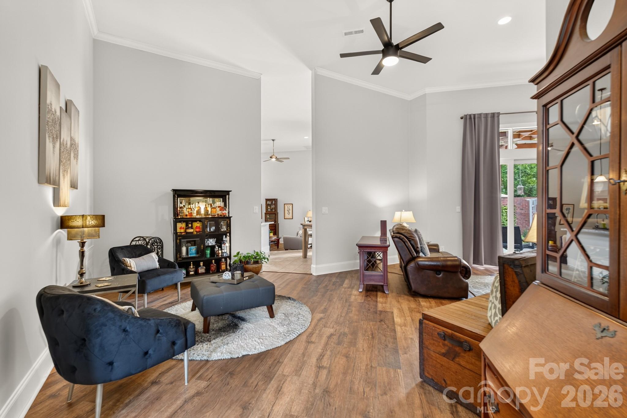 978 Blakeley Walk Property Photo 6