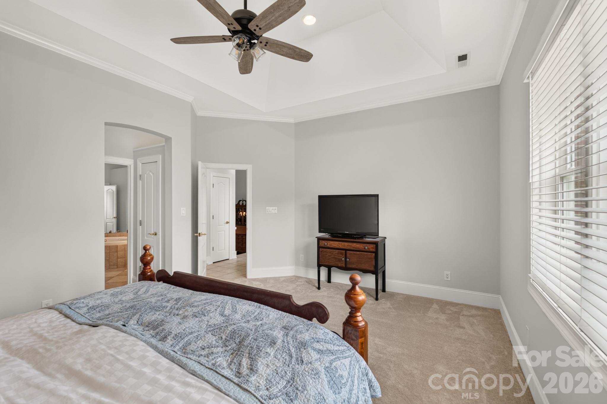 978 Blakeley Walk Property Photo 27