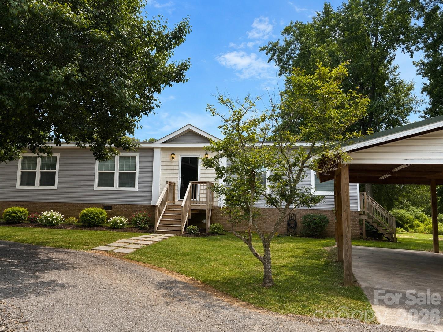 534 Browns Hill Road B Property Photo 1