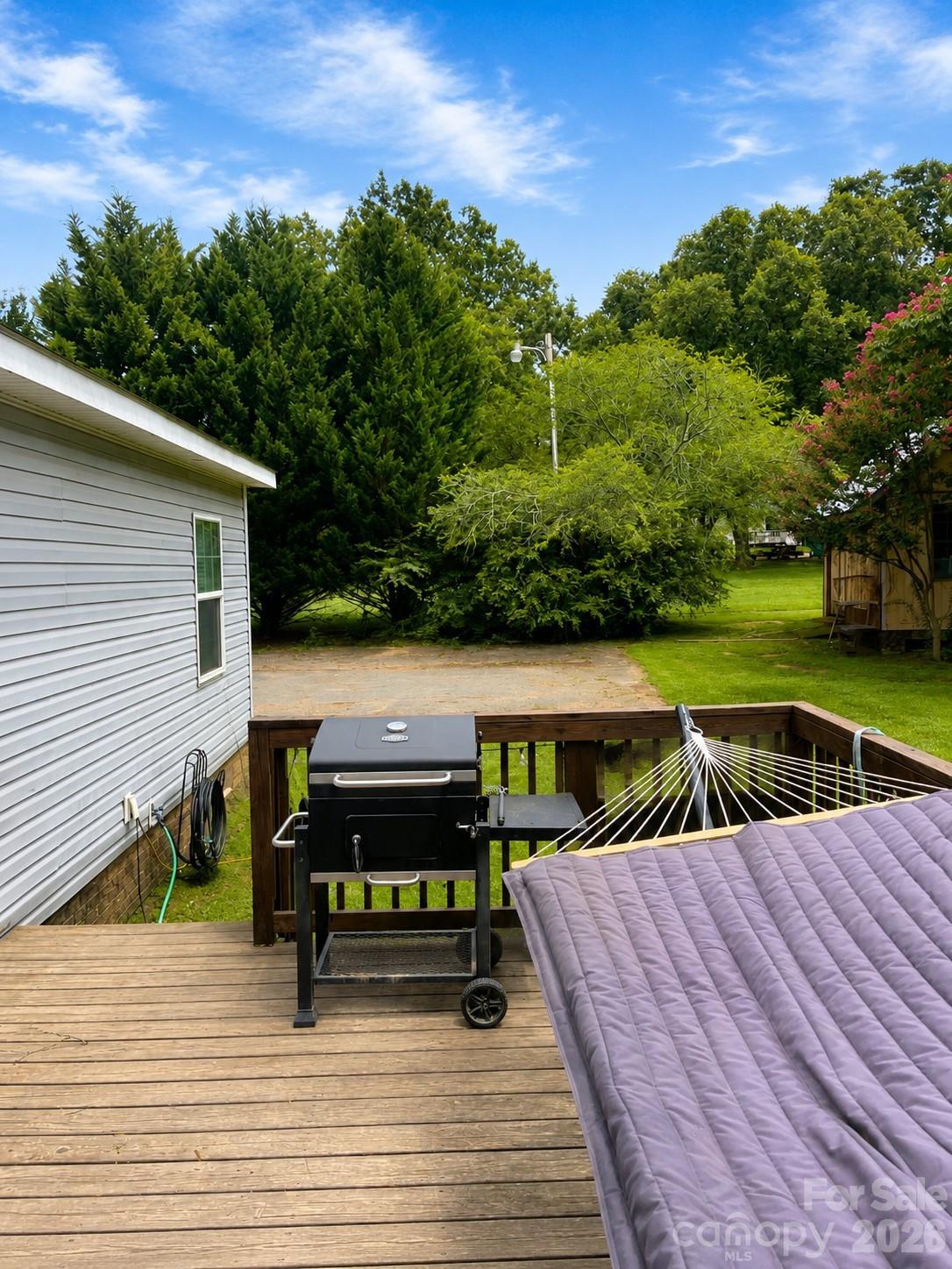 534 Browns Hill Road B Property Photo 17