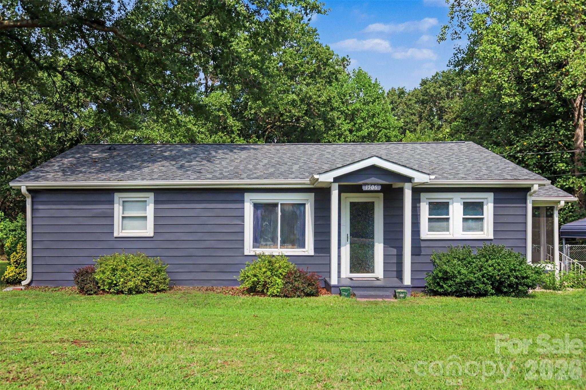 1506 S Morgan Street Property Photo 1