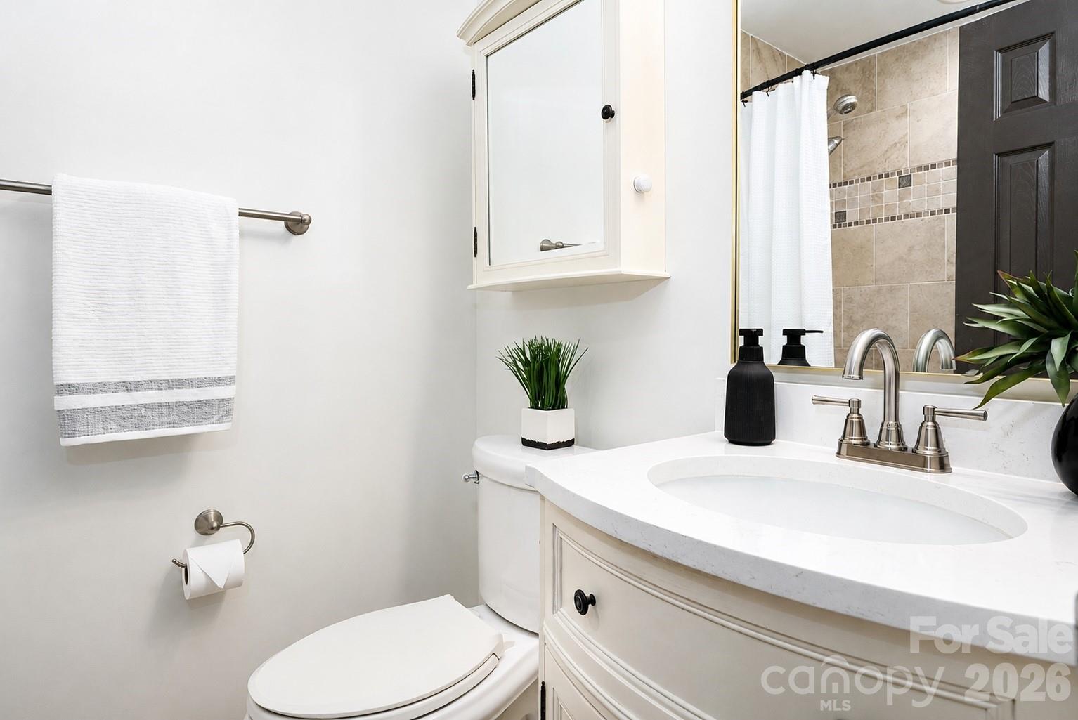 3101 Northampton Drive Property Photo 15