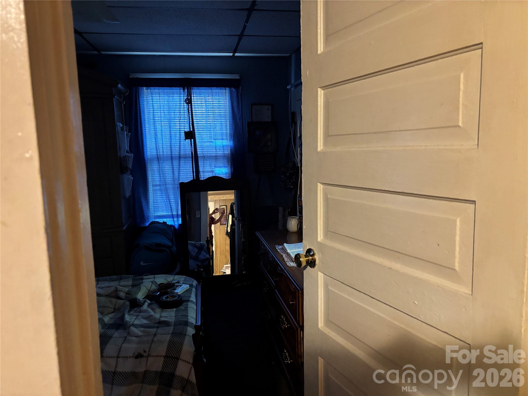 1102 Regal Place Property Photo 9