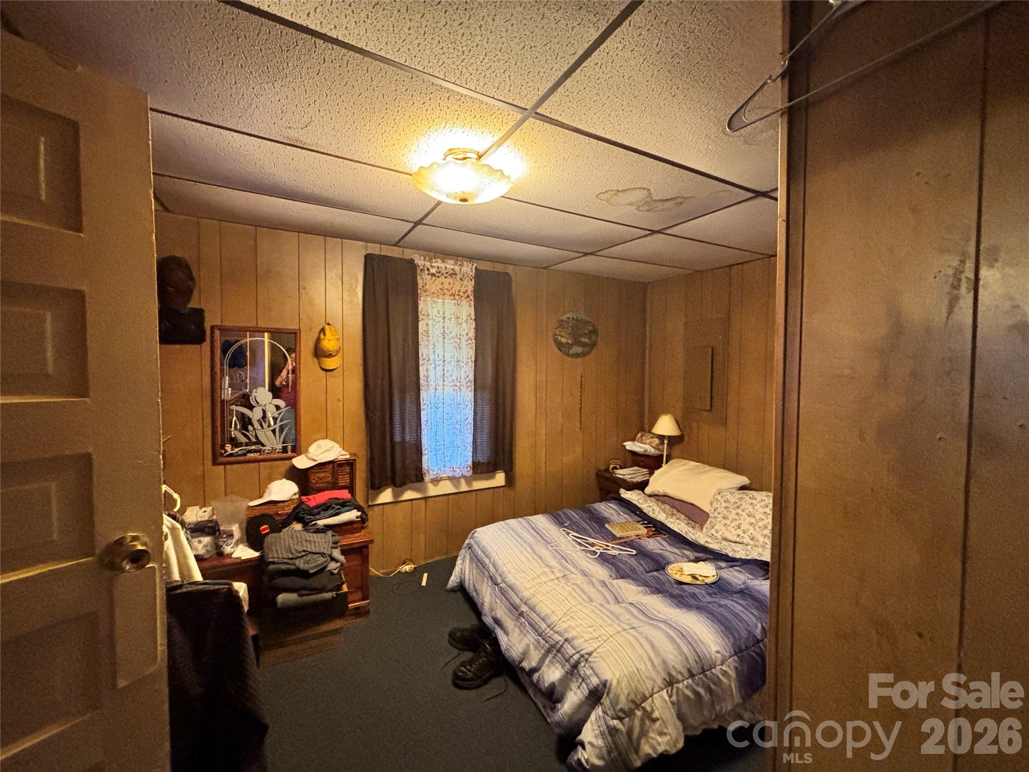 1102 Regal Place Property Photo 11
