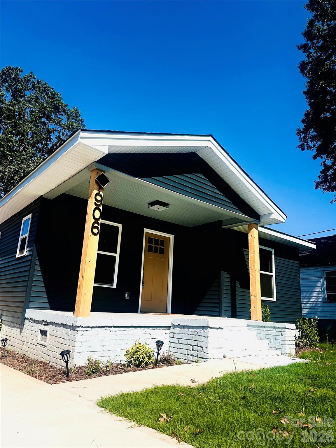 1906 Ashley Road Property Photo 27