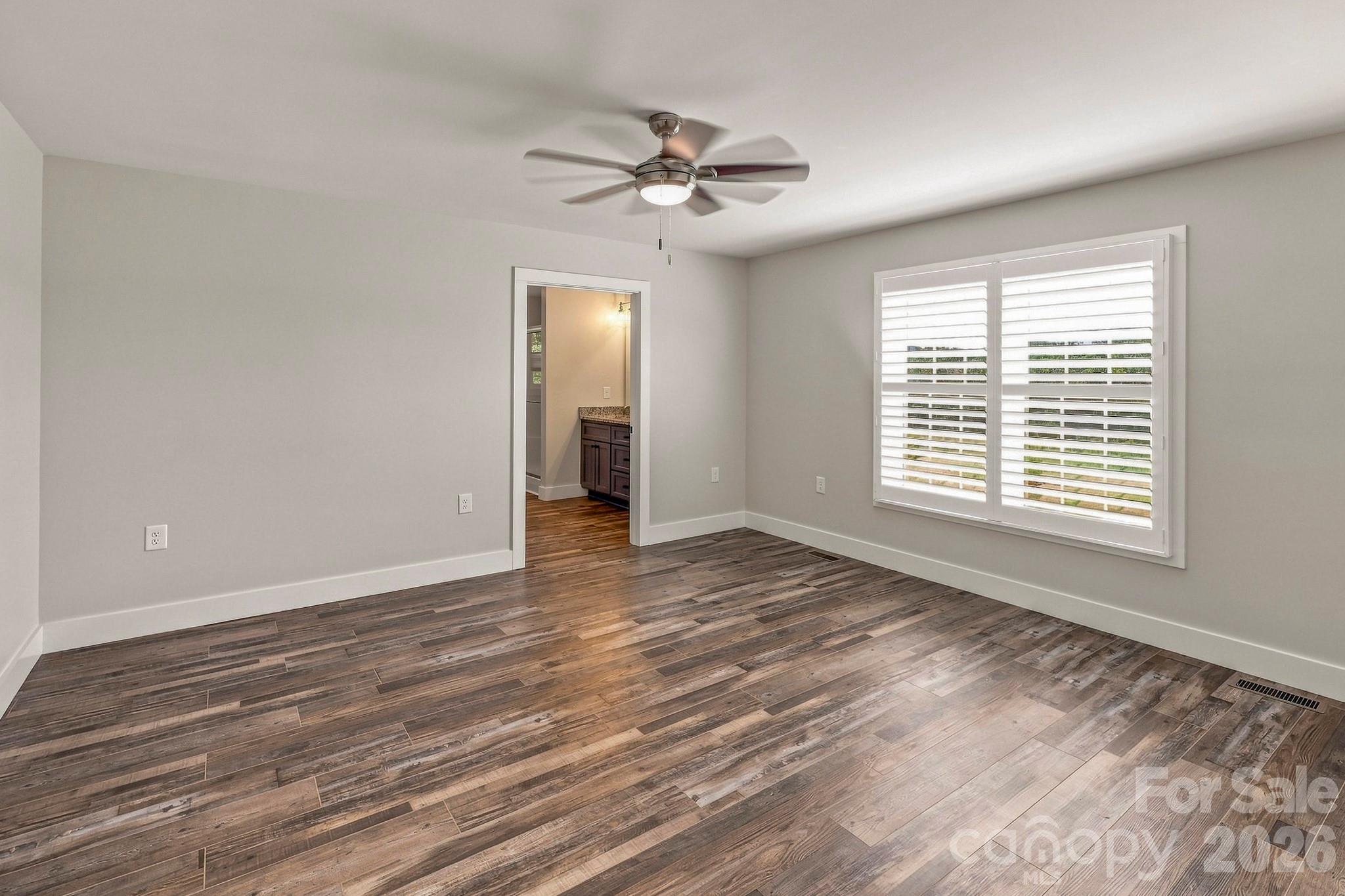 116 Kingston Place Property Photo 13