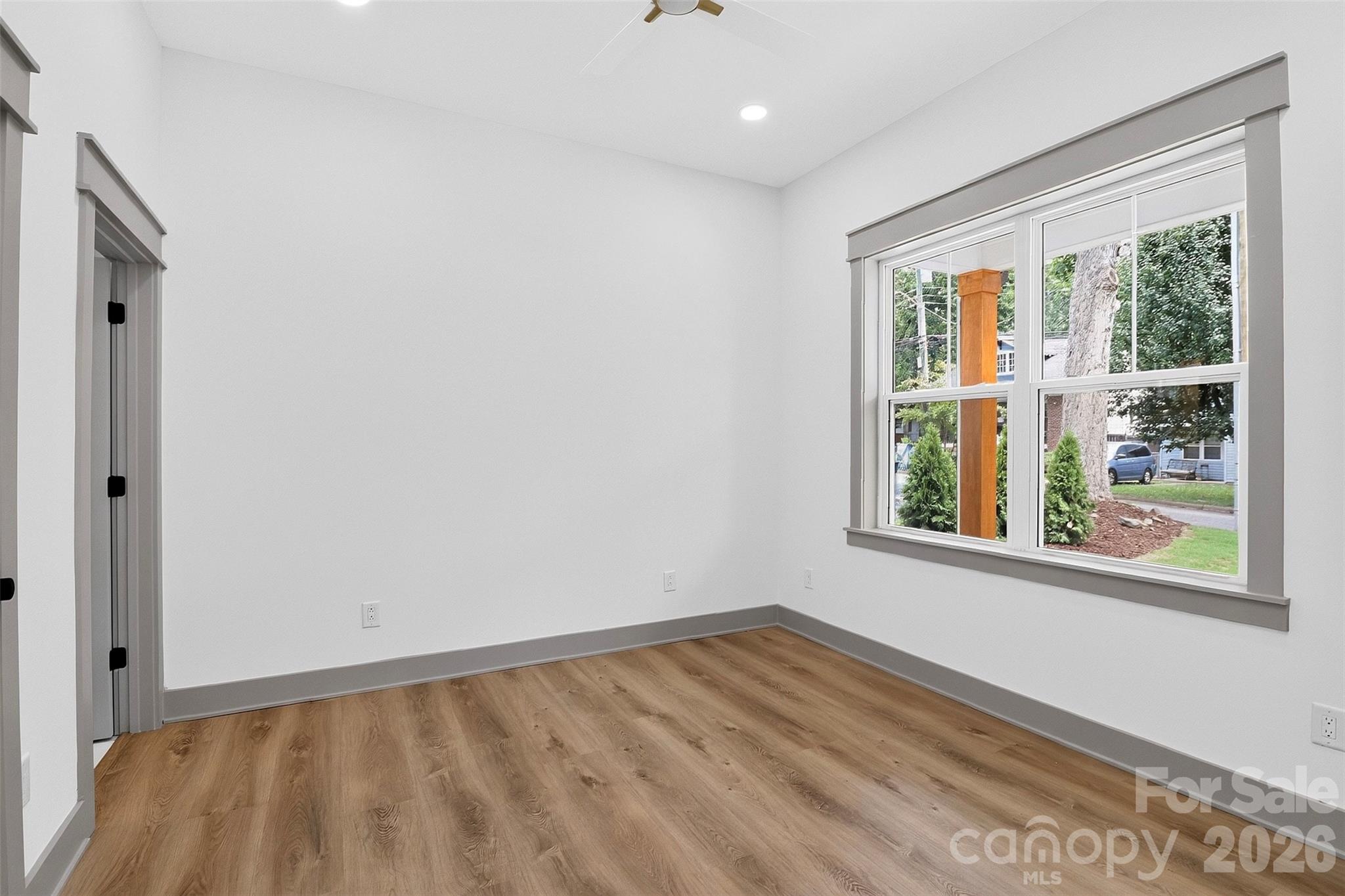 1617 Parson Street Property Photo 8
