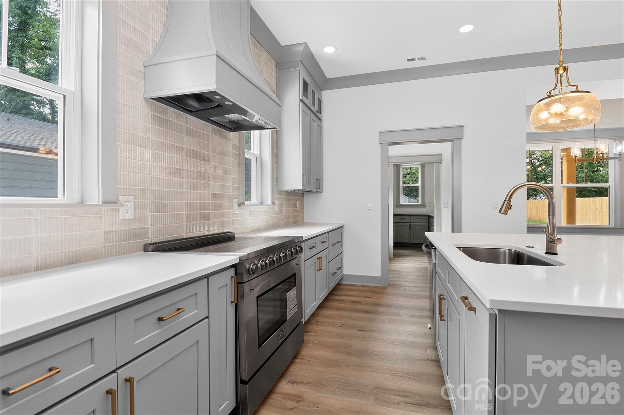 1617 Parson Street Property Photo 18