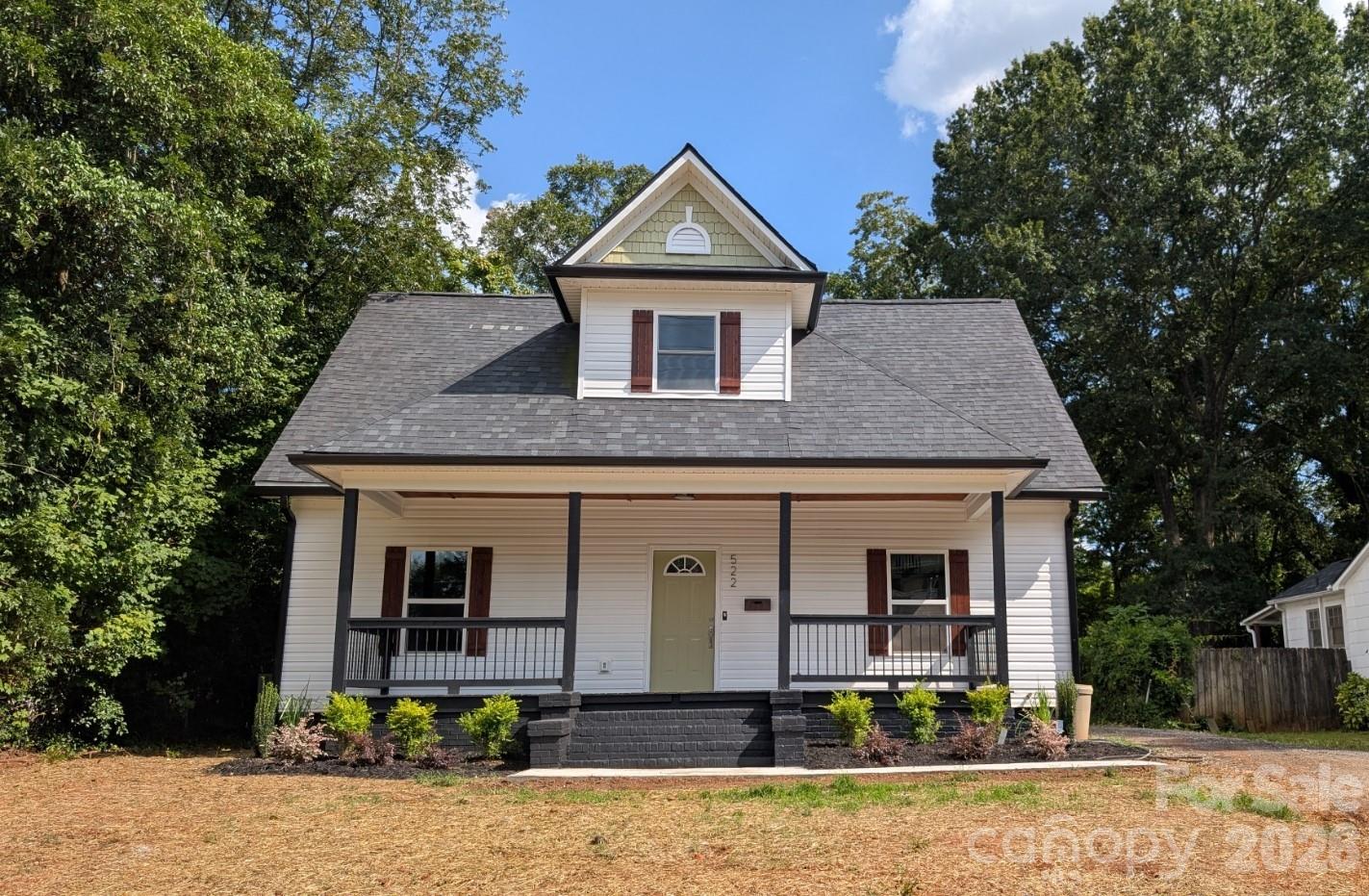 522 Stockton Street Property Photo 1