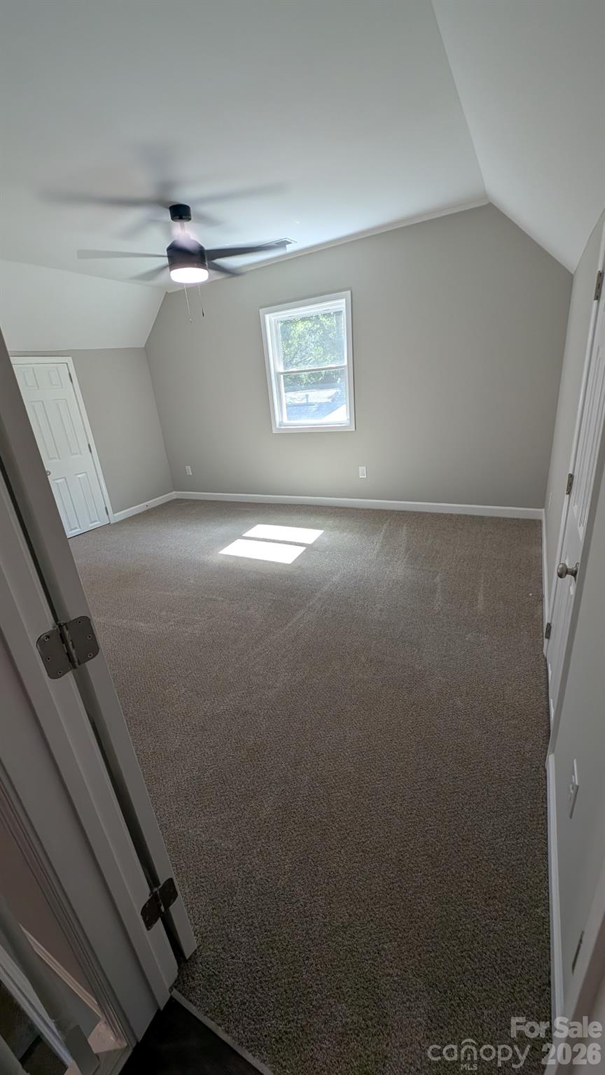 522 Stockton Street Property Photo 18