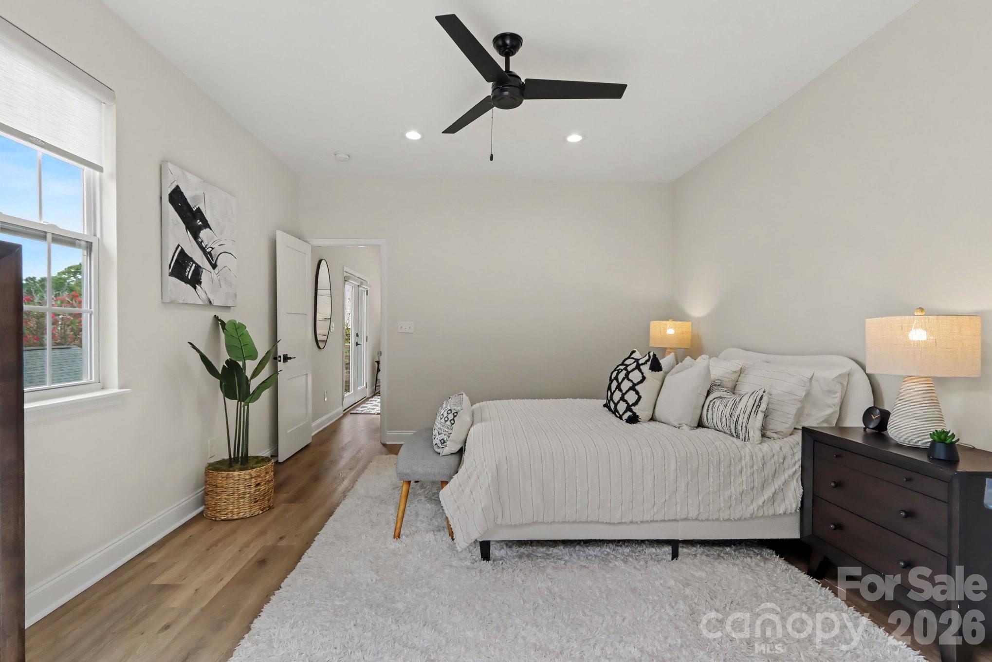 842 Belmont Avenue Property Photo 13
