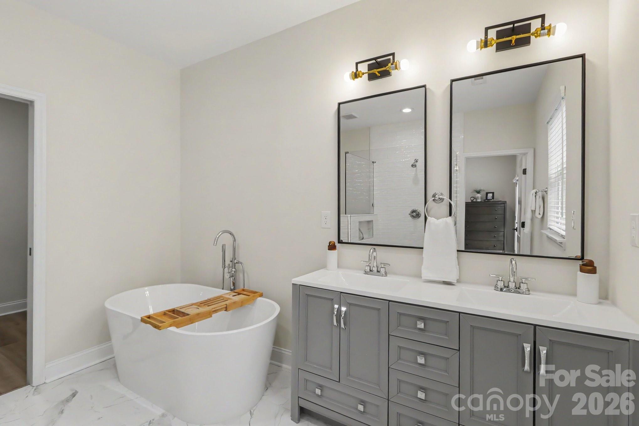 842 Belmont Avenue Property Photo 16