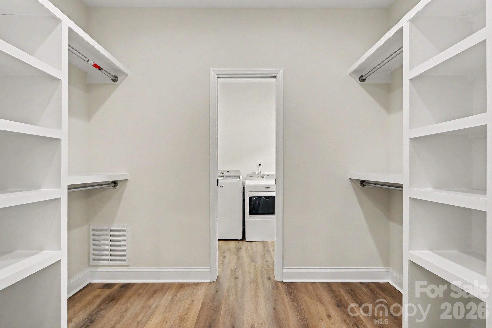 842 Belmont Avenue Property Photo 17
