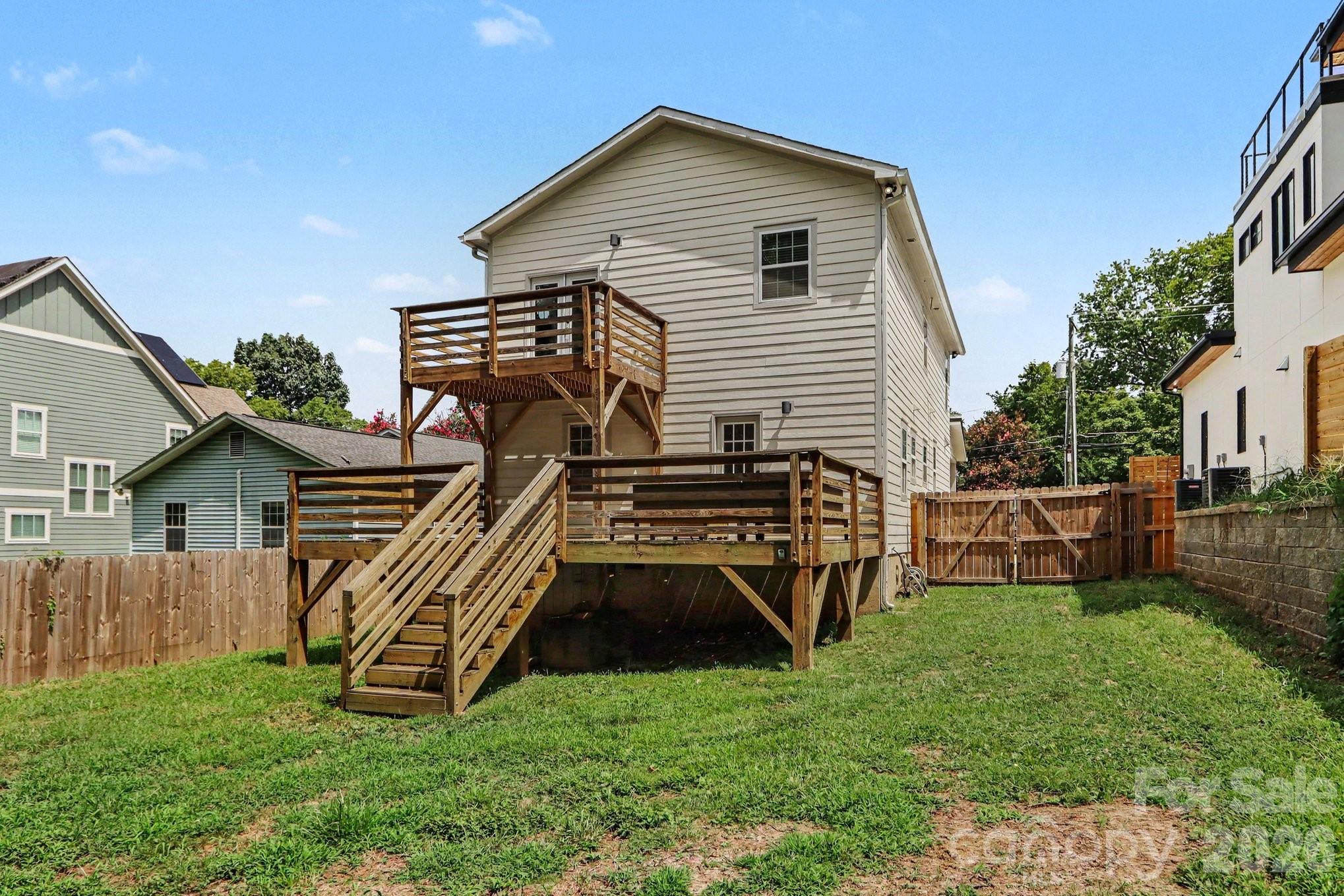 842 Belmont Avenue Property Photo 25