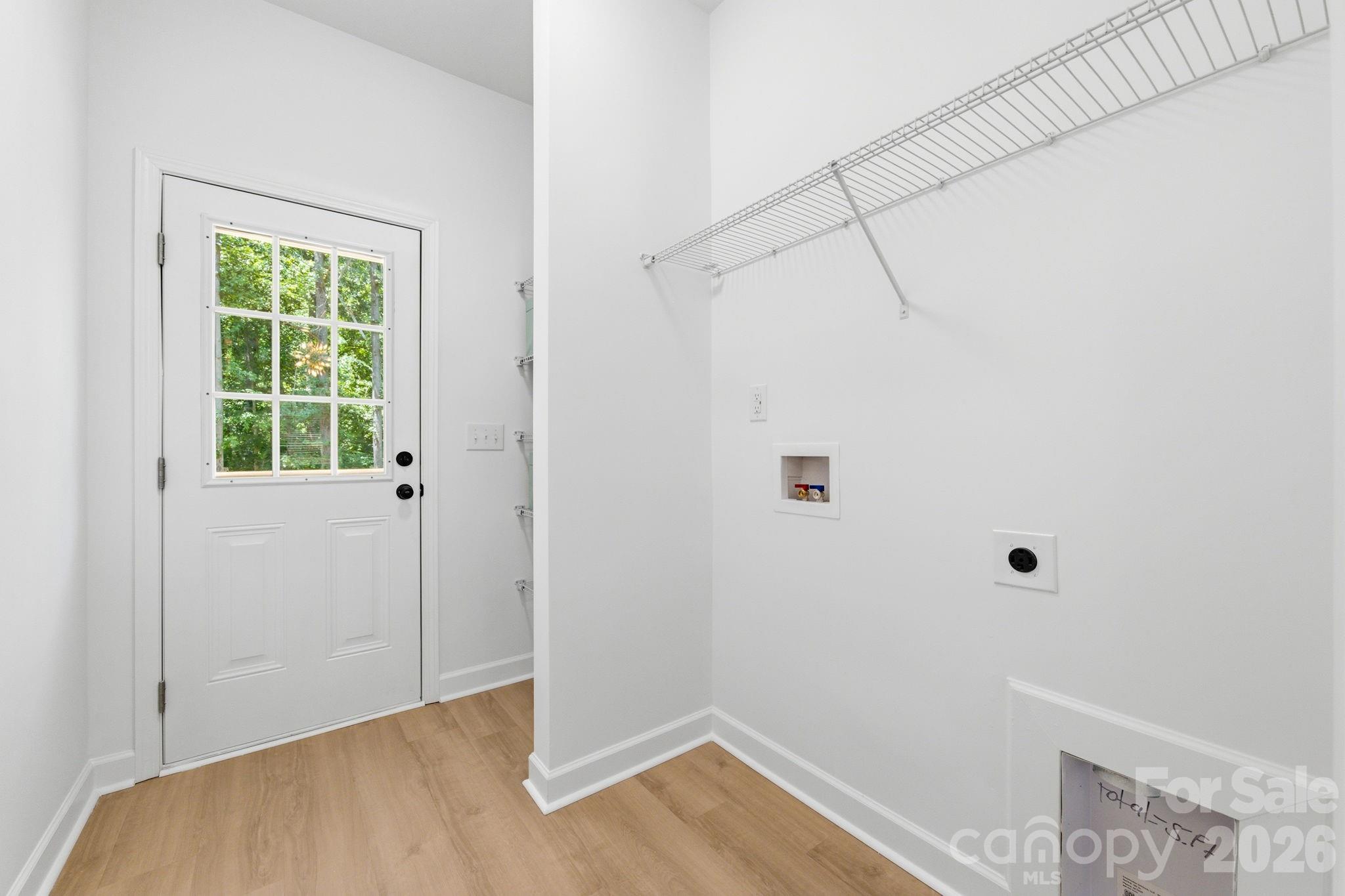 405 E Hill Drive Property Photo 30