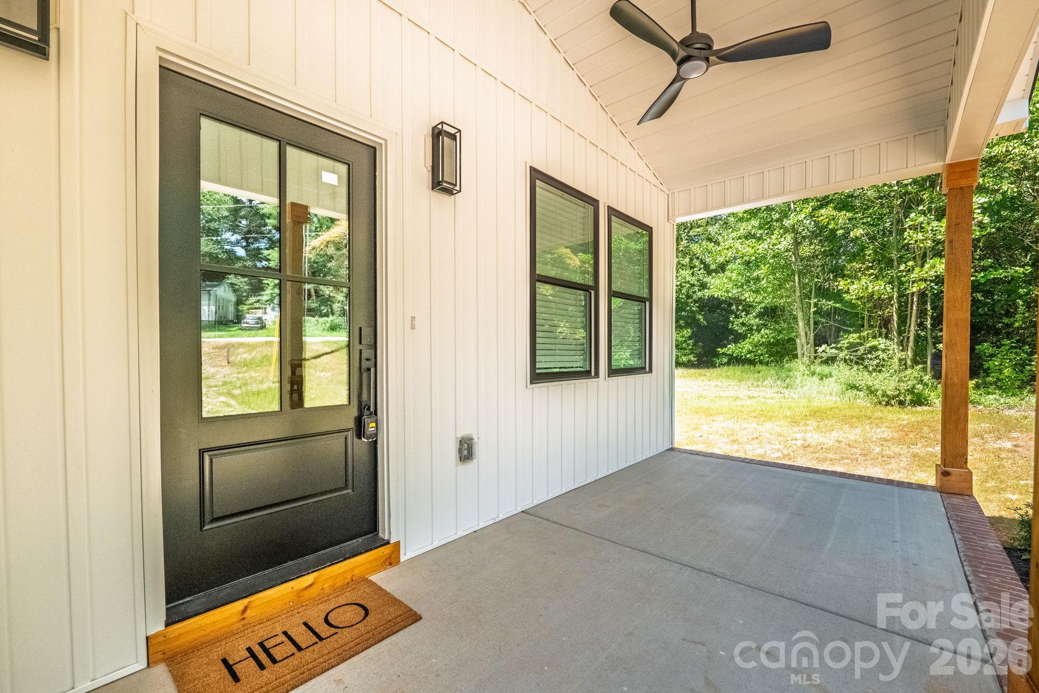 405 E Hill Drive Property Photo 33