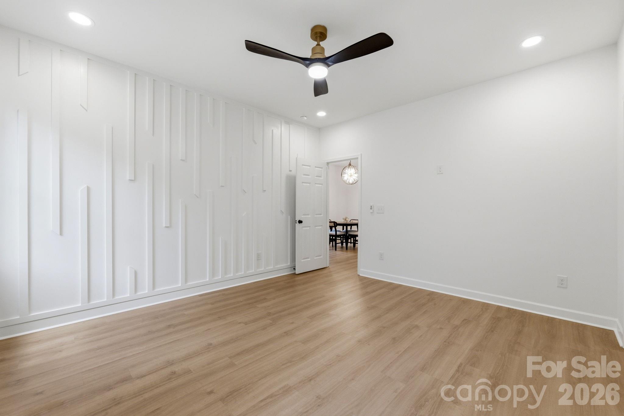 405 E Hill Drive Property Photo 37