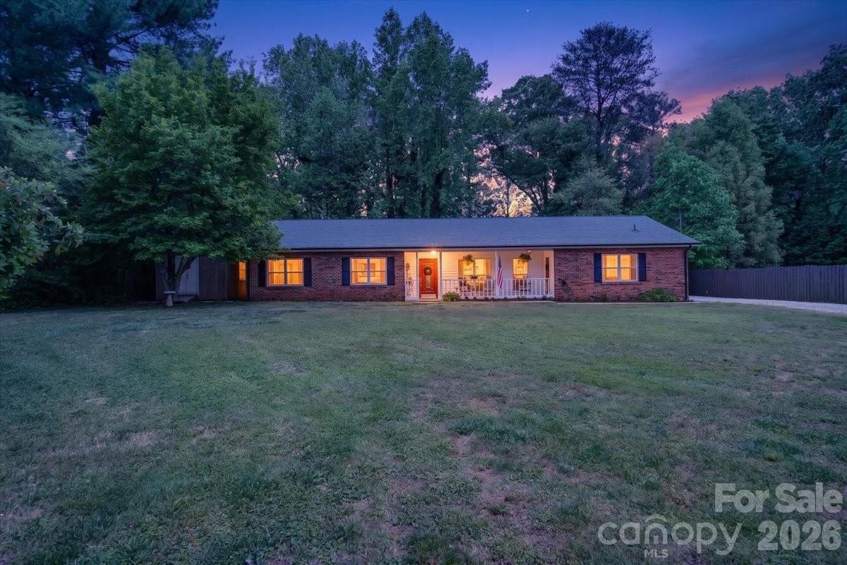 7142 Little Mountain Road Property Photo 2