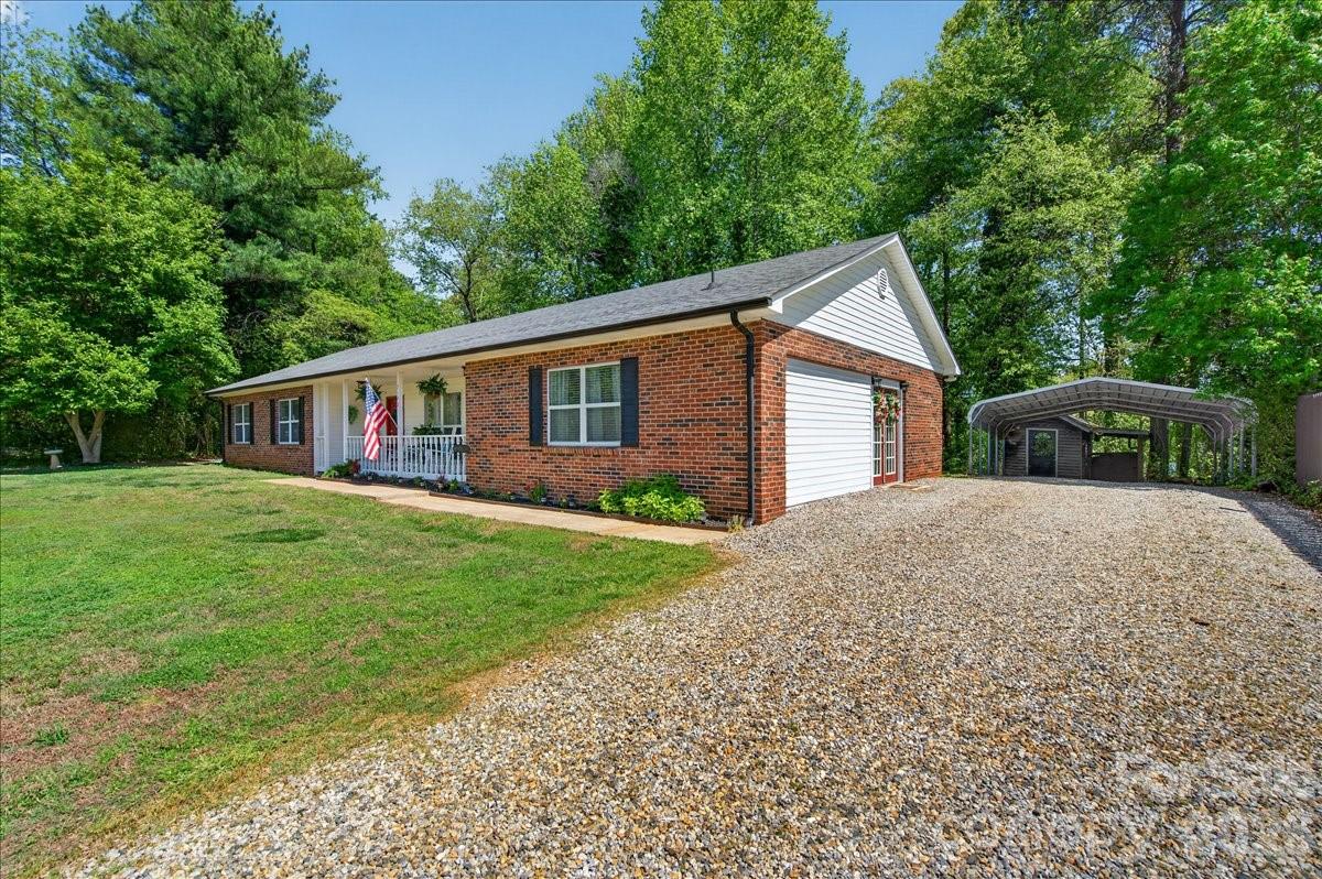 7142 Little Mountain Road Property Photo 3