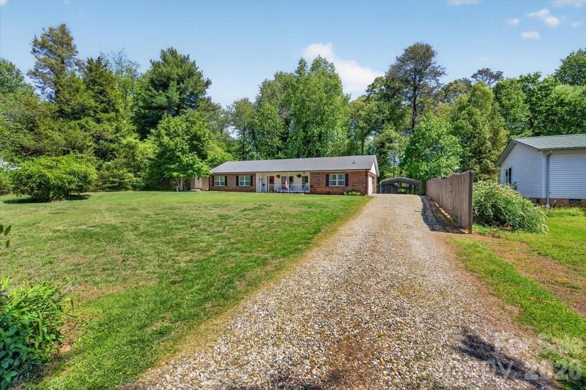 7142 Little Mountain Road Property Photo 4