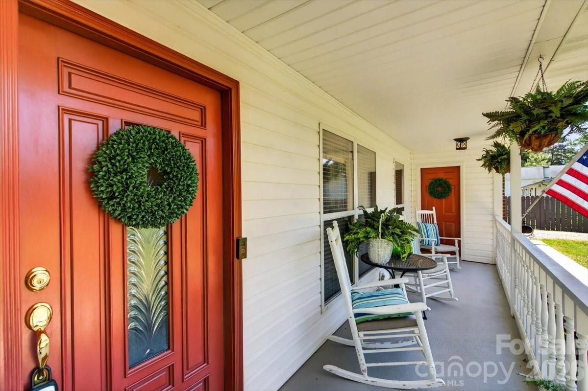 7142 Little Mountain Road Property Photo 6