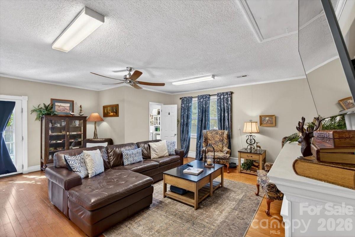 7142 Little Mountain Road Property Photo 11