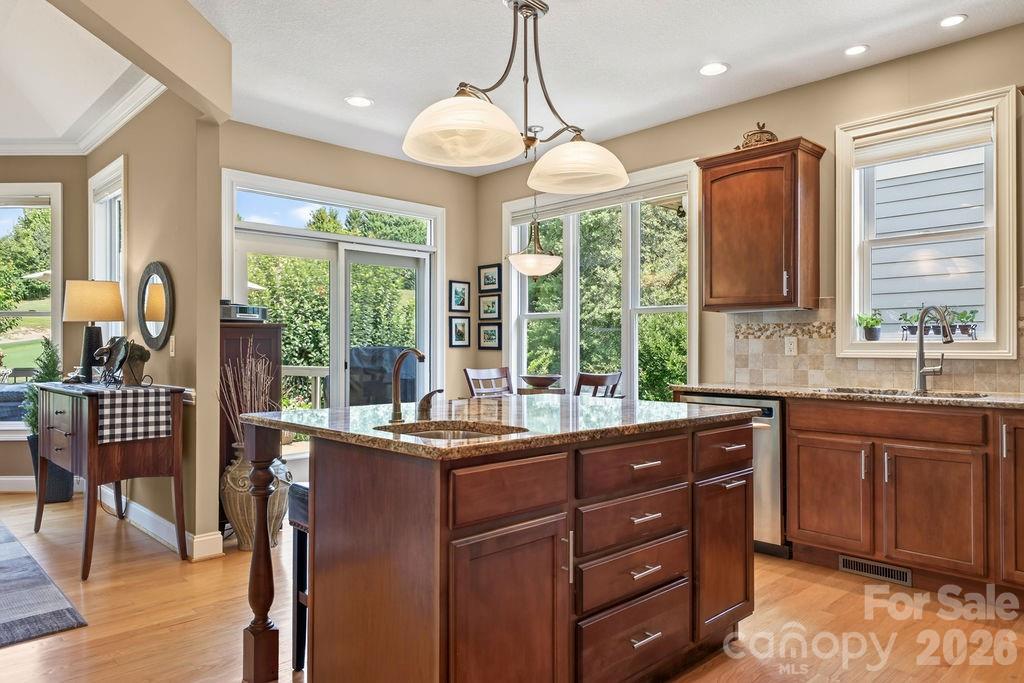 134 Whistlewood Lane Property Photo 12