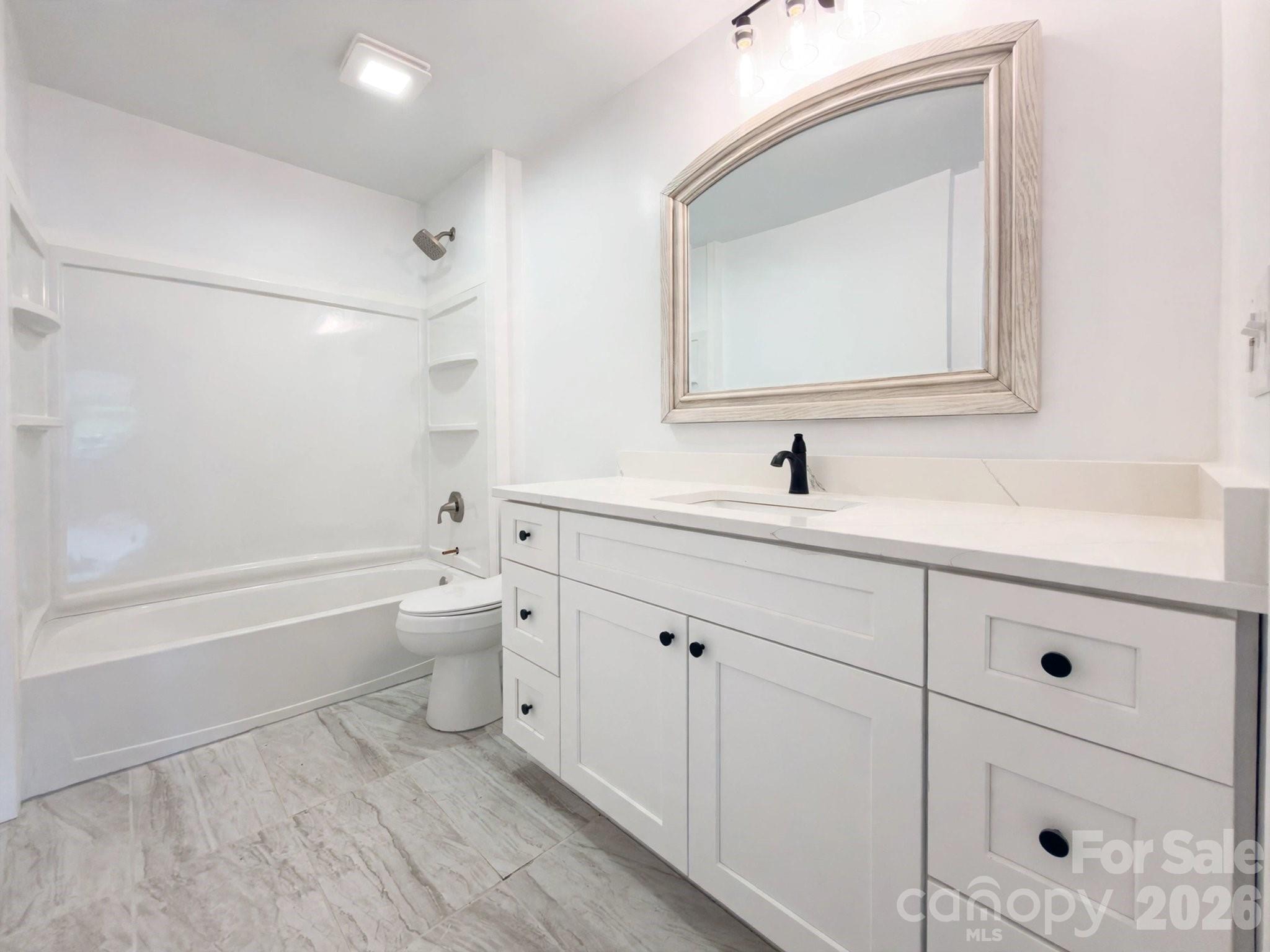 102 Falls Street Property Photo 29