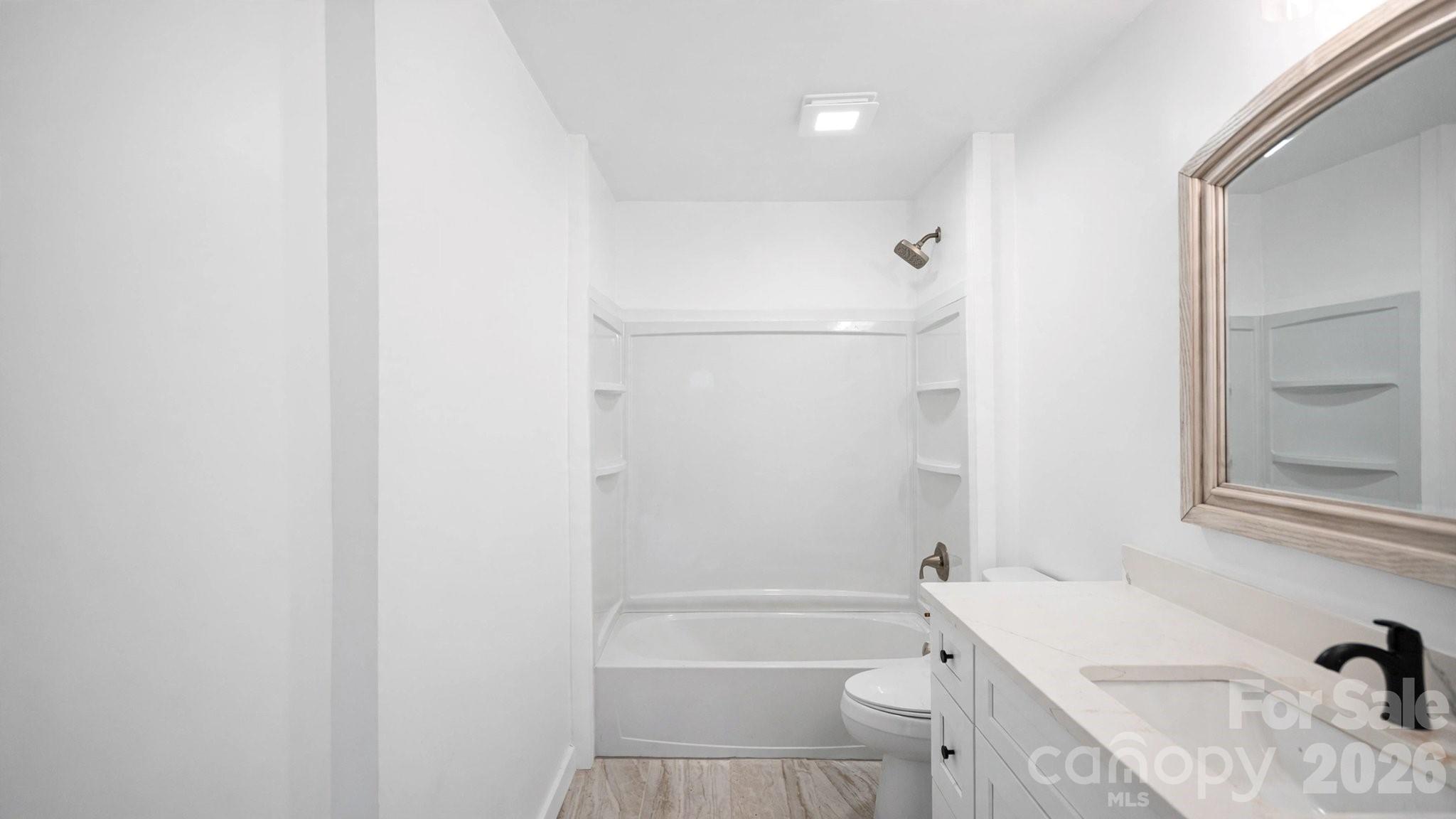 102 Falls Street Property Photo 30
