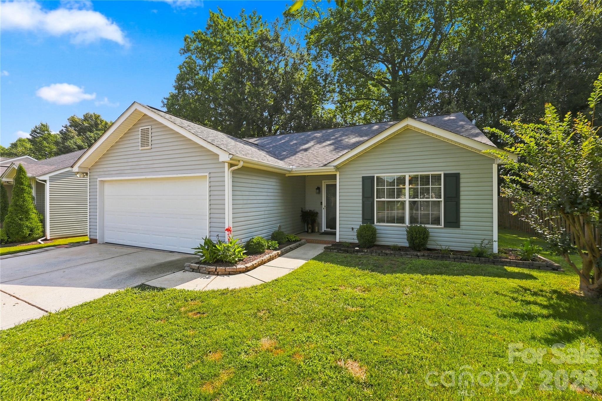 512 River View Drive Property Photo 1