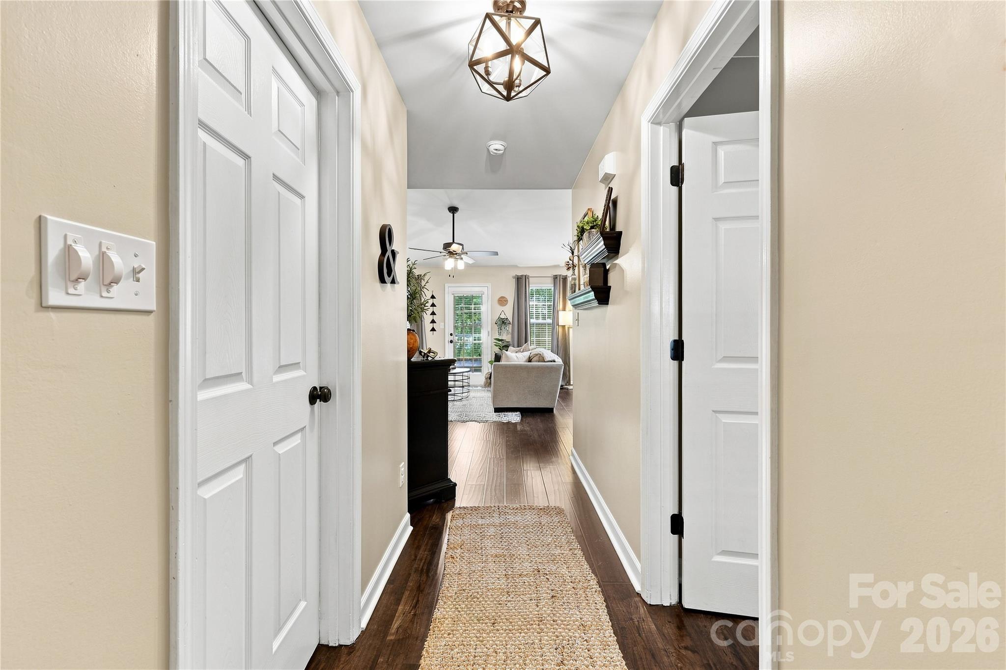 512 River View Drive Property Photo 6