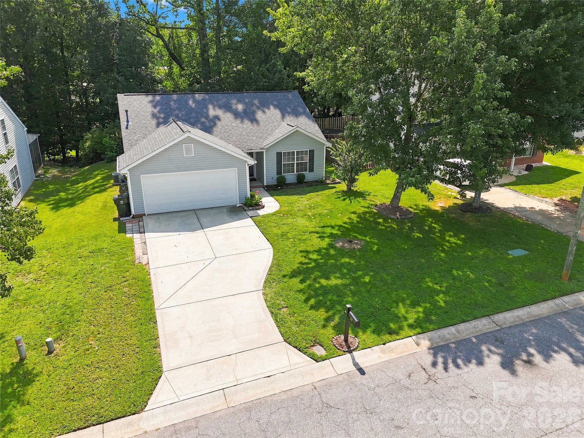 512 River View Drive Property Photo 25